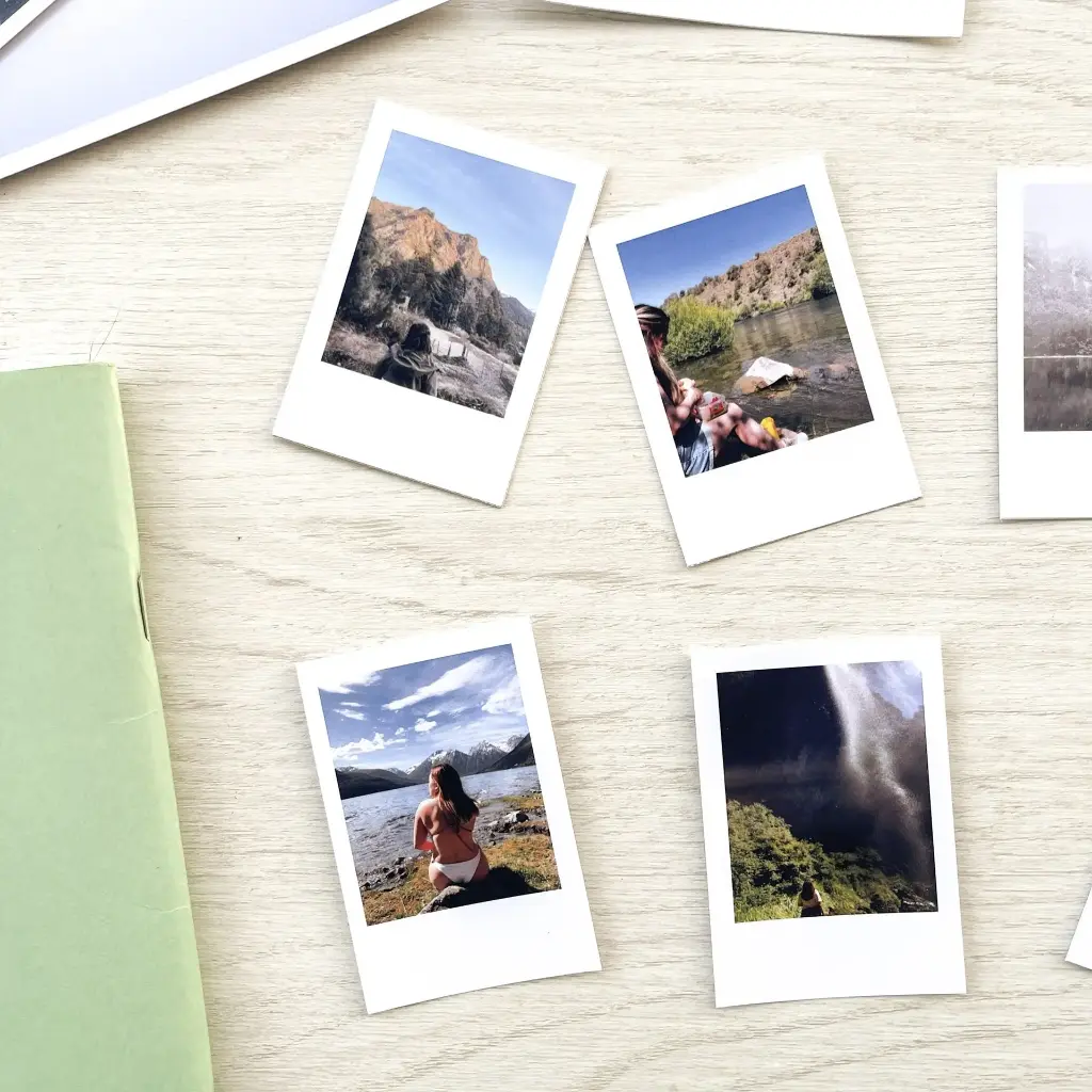 12 Polaroids Mini